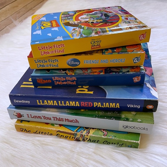 Kids Book Bundle - Picture 3 of 11